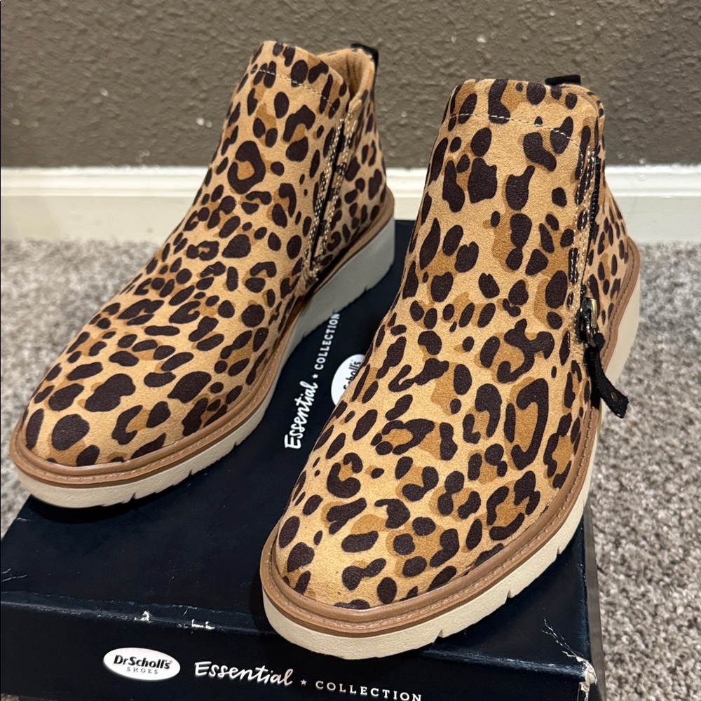 Dr. Scholl's Women's Lanyn Tan Leopard Sneakers Ankle Casual Boots Shoes 6.5 NEW